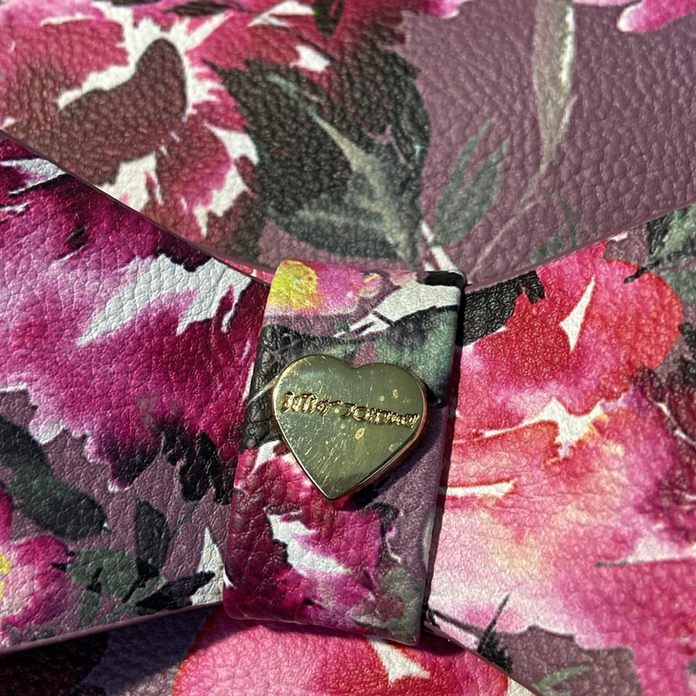 Betsy Johnson Dani Mauve Pink Floral Crossbody Bow Chain Strap Purse Wallet - Picture 4 of 15